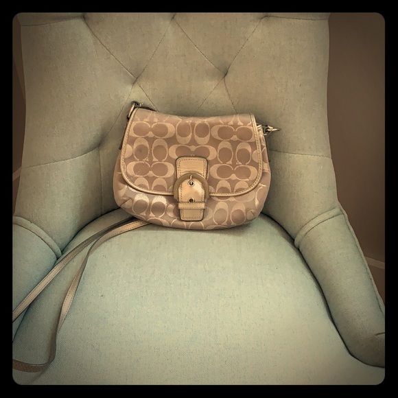 Coach crossbody - Picture 1 of 3